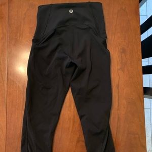 Lululemon cropped leggings